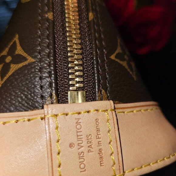 Louis Vuitton Alma BB - Picture 8 of 13